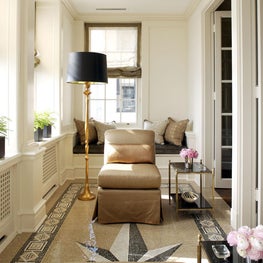 Vintage Lake Shore Residence