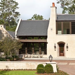 The Villa at Shoal Creek