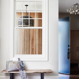 25th Street - Front Foyer