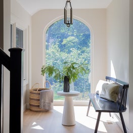 Brookline, Massachusetts Hallway