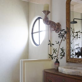 Strand Beach, foyer, sconce