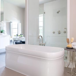 Portfolio: Chic Bathroom