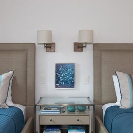 Relaxed blue bedroom