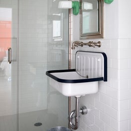 Connecticut Farmhouse, Farm Sink, Bathroom, White Shower