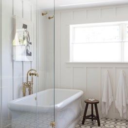 1930S CHURCH HOME REVIVAL