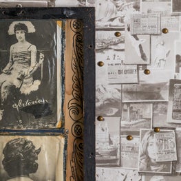 Wallpaper featured as pin-up postcards with antique art