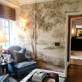 Sitting Area at Lake Forest Showhouse