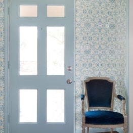 Eclectic Entry Vignette