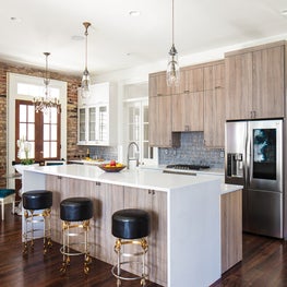 Historic New Orleans Treme Residence with Modern Chef Kitchen 