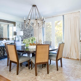 Brentwood Beauty, Dining Room