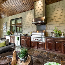 Four Seasons Room with Outdoor Kitchen