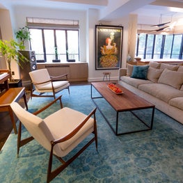 West Village Tailored Residence - Living Room blue rug, Dinamarquesa Chairs 