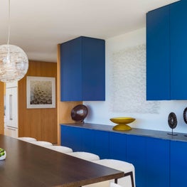 Modern Oceanside Retreat