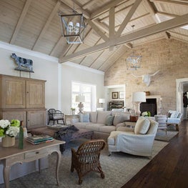 Country Home Bellville Family Room