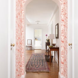 Upper East Side Entry