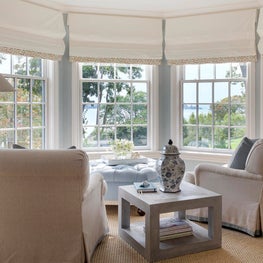 Sitting Area in Shades of Blue and Brown