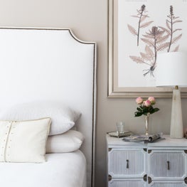 White Luxurious Bedroom