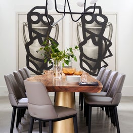 Portfolio: Modern dining room with Pierre Frey wallcovering and custom dining table