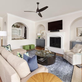 "Moditerranean" Home