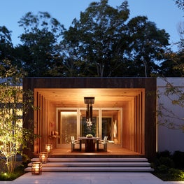 Old Orchard Outside Dining Table