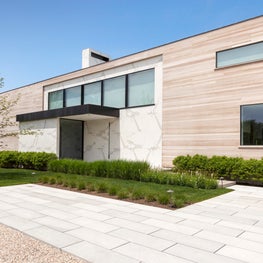 Quimby Front Walkway View