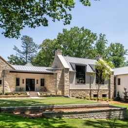 Modern Farmhouse Residence