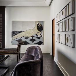 Old Hollywood Penthhouse - Living room art