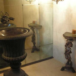 mulholland estates residence