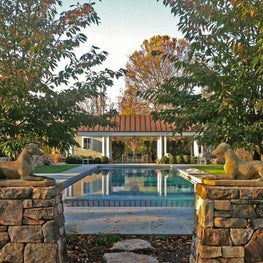 Pool house