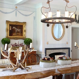 Dining in Rustic Style