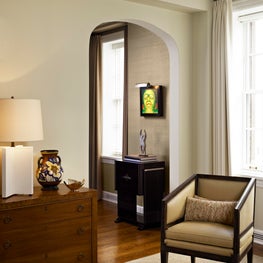 Chicago, Illinois Gold Coast Prewar Co-op Apartment