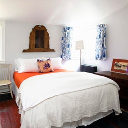 Connecticut Farmhouse, Bedroom