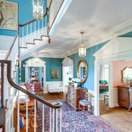 Large Foyers Show Why Room Flow and Keyhole Views Matter