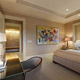 Country Club Residence - Guest Bedroom 