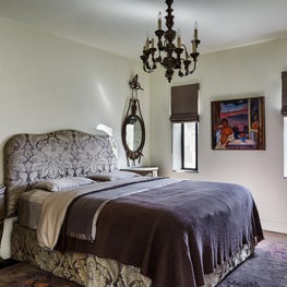 Old Hollywood Penthhouse - Master bedroom