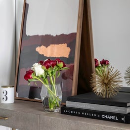 Portfolio: Soft vignette with warm gray and black accents