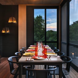 Bluff Point Road Outdoor Dining