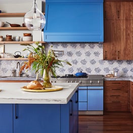 25th Street - Kitchen