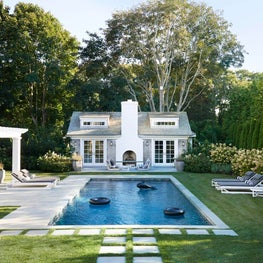 Southampton Residence, Backyard and Pool House 