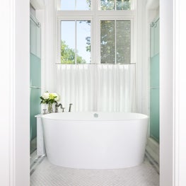 The perfect master tub. 
