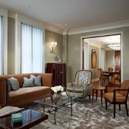 East Lake Shore Drive Apartment II Living Room