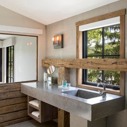 Delaware River Home, New Hope