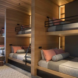 Shooting Star Bunk Room