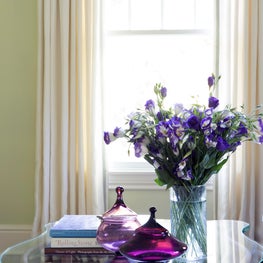 A Sleek and Colorful Vignette