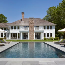 East Hampton Pool and Outdoor Living 