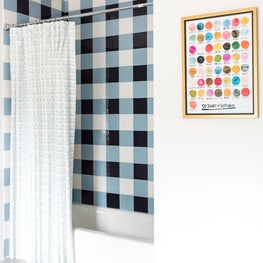 Kids Bathroom Color Play 