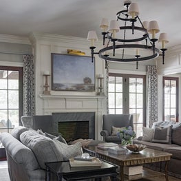 Effortless elegance in this monochromatic color pallette and accessories. 