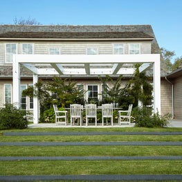 Outdoor Dining under a Pergola