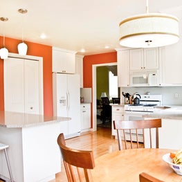 Bright Kitchen Vignette 