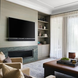 Fremont, Family Room